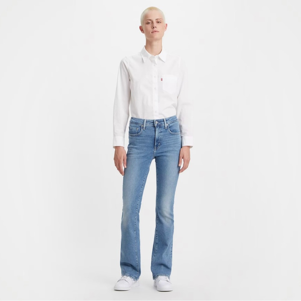 Levi 725 High Rise Bootcut - Picture 3 of 7